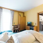 Hotel Braeutigam's Weinstuben